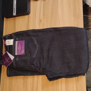 Gloria Vanderbilt Amanda Women's Classic Fit Stretch Deep Indigo Jeans Size 16